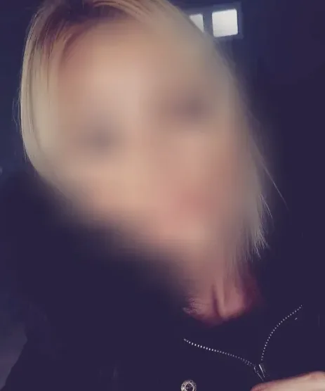 Antonia, 25