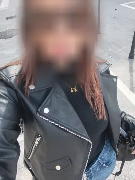 Fatma, 36