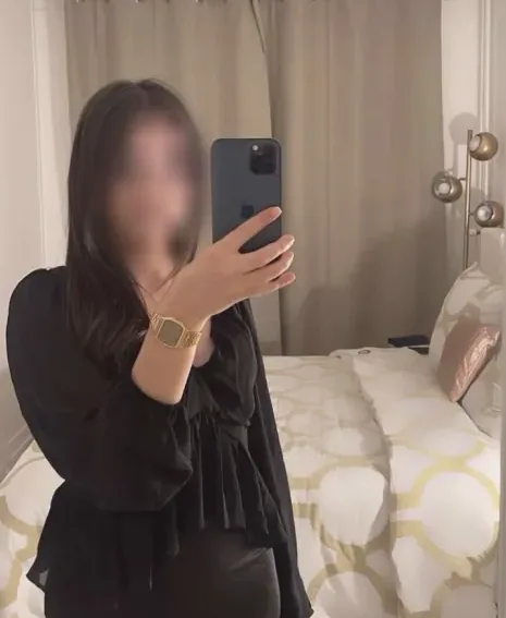 Jacqueline, 21