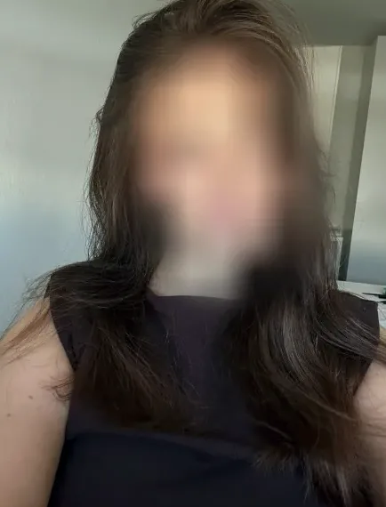 Lea, 28