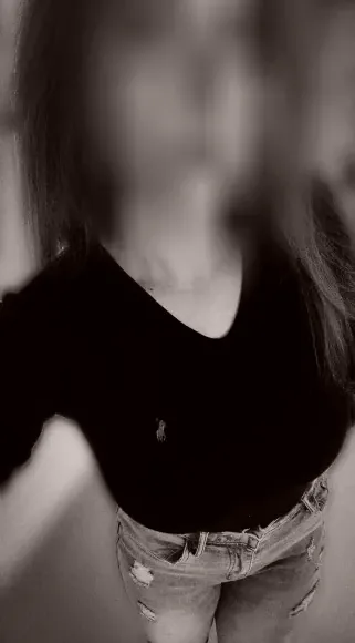Lena, 26