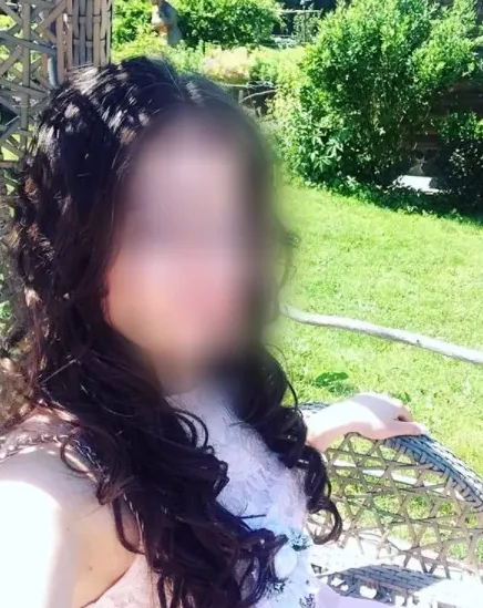 Lucia, 36