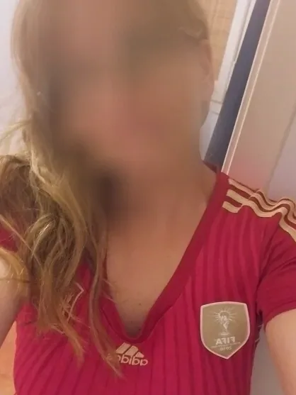 Melike, 35