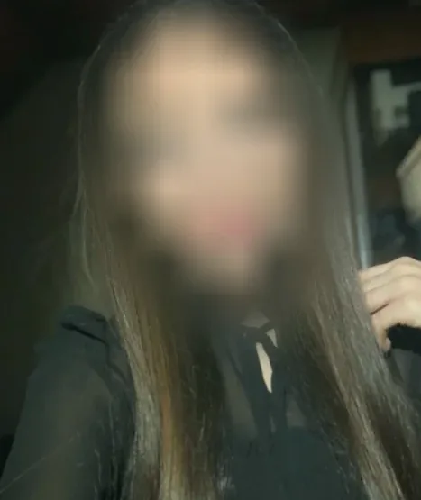 Michelle, 27