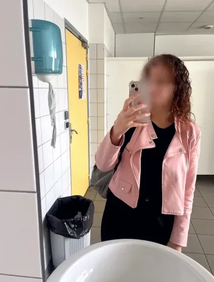 Mira, 20
