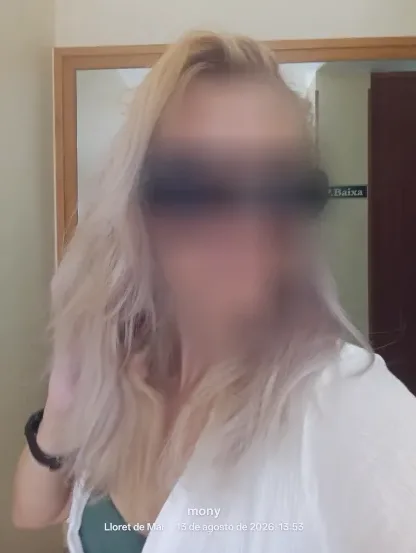 Theresa, 39